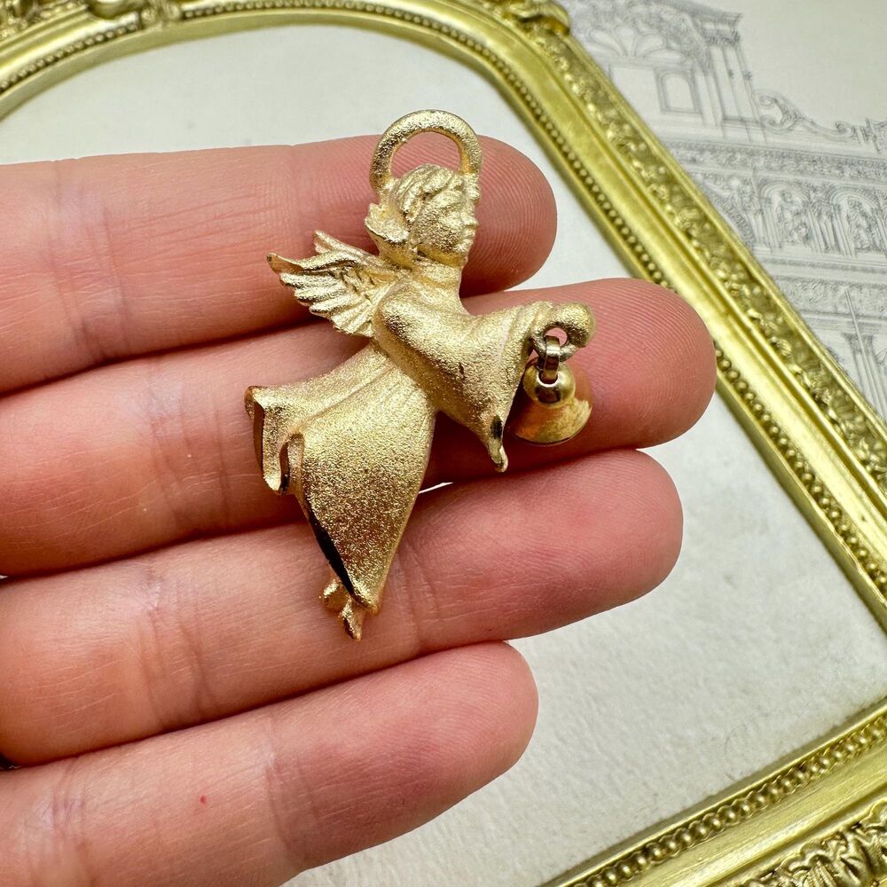 Vintage Jewelry Angel Ringing Bell Brooch in Gold Tone Pin